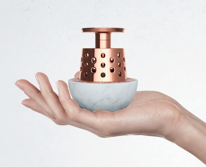 Flame – Ekaterina Romanova - Mindsparkle Mag New 3D design work by Rafael Maia. #product #photography #identity #branding #design #color #photography #graphic #design #gallery #blog #project #mindsparkle #mag #beautiful #portfolio #designer