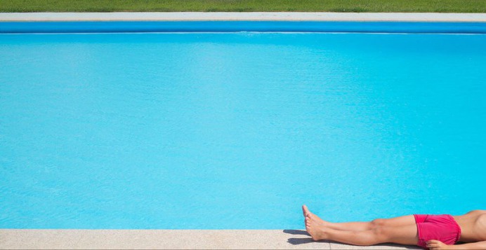 Minimalist and Colorful Fine Art Photography by Valentina Loffredo