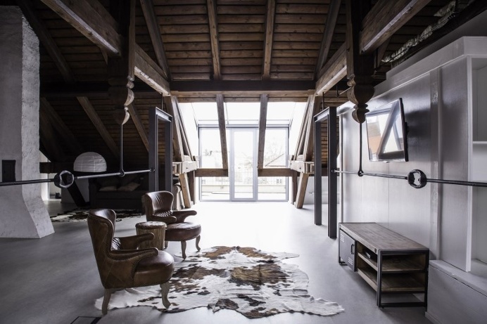 Adaptation of an attic space for summer #interiordesign