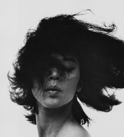 zoebalthus:Onna (Woman) serie - 1971 (c) Akira Sato #photography