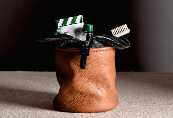 Refresh Dopp Kit by Hard Graft #tech #flow #gadget #gift #ideas #cool