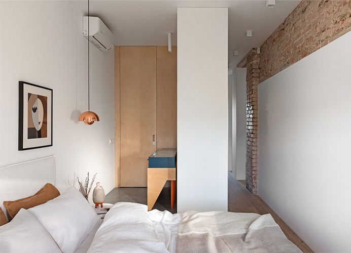 Small Urban Chic Apartment by Olha Wood - InteriorZine