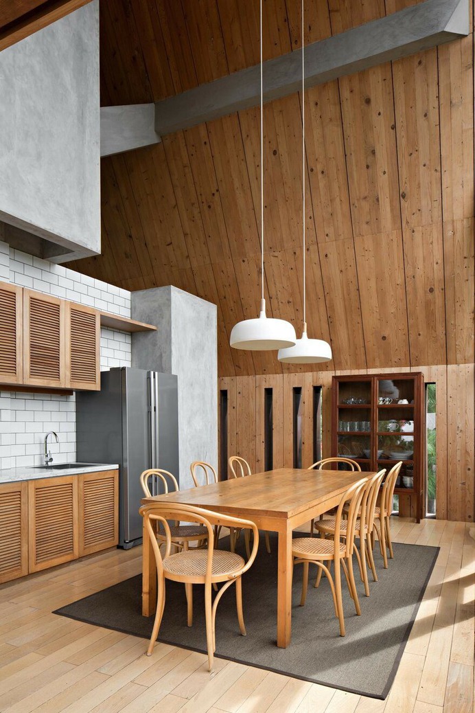 EH Residence, andramatin