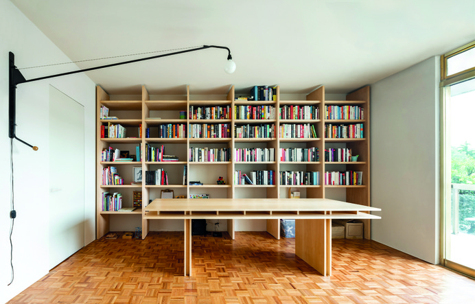Casa Kaspé by Zeller & Moye
