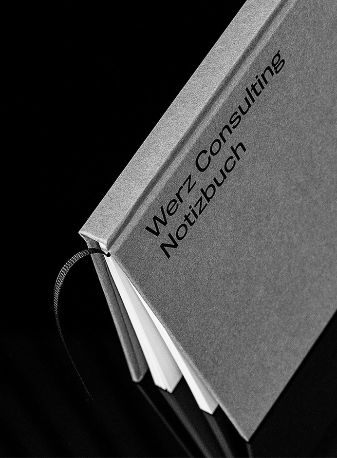 Wer Consulting Branding - Mindsparkle Mag The expertise of the two food brains and Chefs from Consulting Slavica and Michael Werz from the south of Vienna is known and in demand – and now also manifested as a brand. #logo #packaging #identity #branding #design #color #photography #graphic #design #gallery #blog #project #mindsparkle #mag #beautiful #portfolio #designer