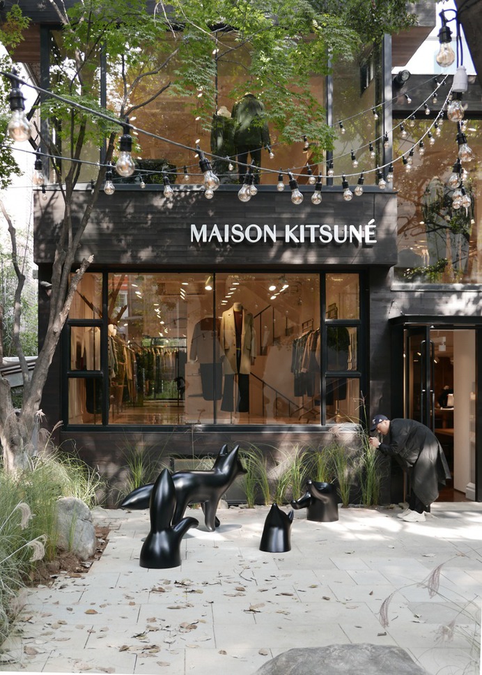 Giant Fox | Superfiction × Maison Kitsuné