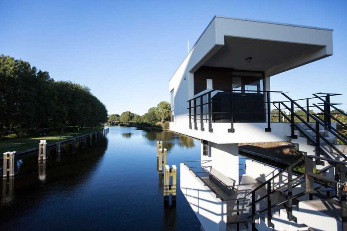 Sweets Hotel Transforms Amsterdam's Former Bridge Houses into Independent Hotel Rooms