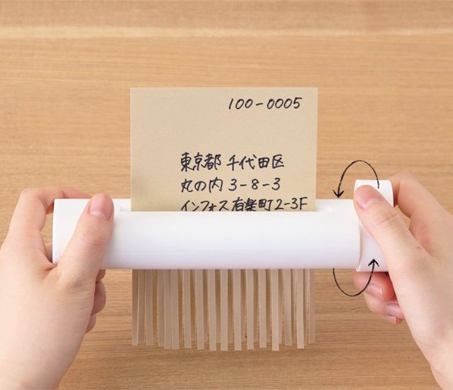 Handy Wind-Up Shredder #tech #flow #gadget #gift #ideas #cool