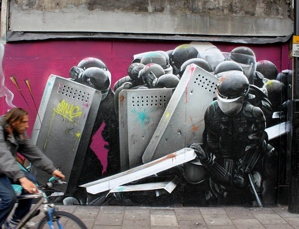 Police on graffiti #graffiti #realism #street #art #realistic