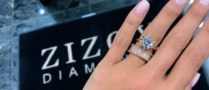 Bridal sets should have a perfect look. Once you’re presented with an engagement ring, it’s time to start thinking about wedding bands. Its very important to know, how two rings will look together.