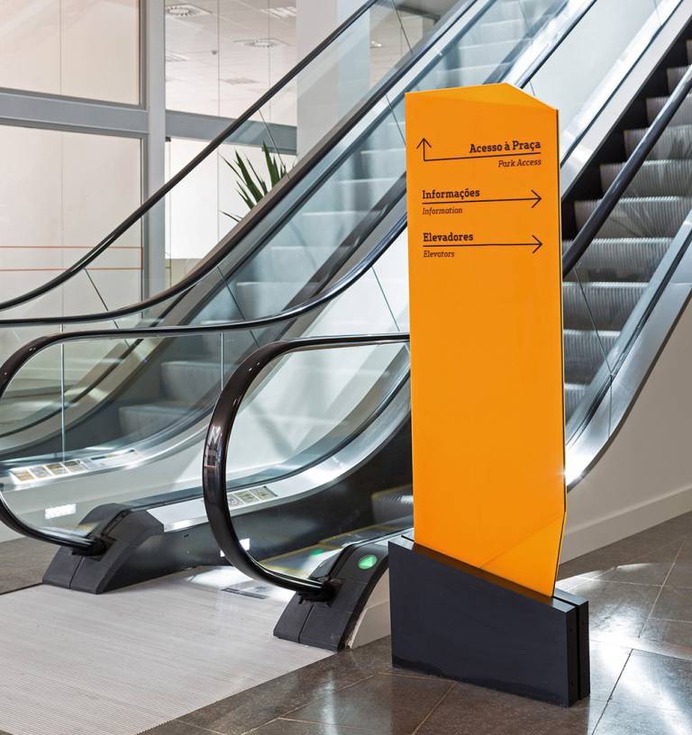 Wayfinding | Signage | Sign | Design | CENTRO CULTURAL UNIVATES