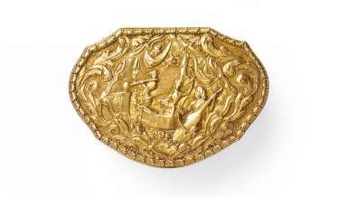 Oval anatomical snuffbox with courtly society. Probably France