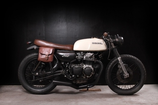 motographite cafe racer: HONDA CB 350 FOUR #cafe #motorcycle #racer