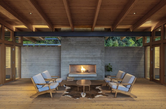 Hood River Residence by Scott | Edwards Architecture