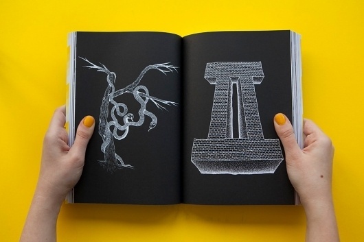 http://www.freshngood.com/2012/03/the-milan-review-of-the-universe/the-milan-review-of-the-universe-07/ #print #design #graphic