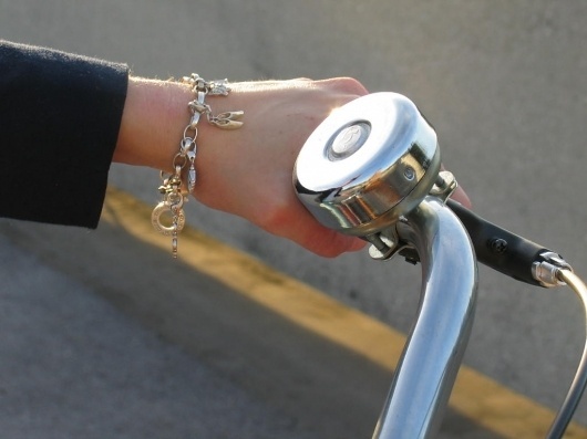 Vlinder blog | my world of design #photography #vintage #summer #bike #jewelery #bell