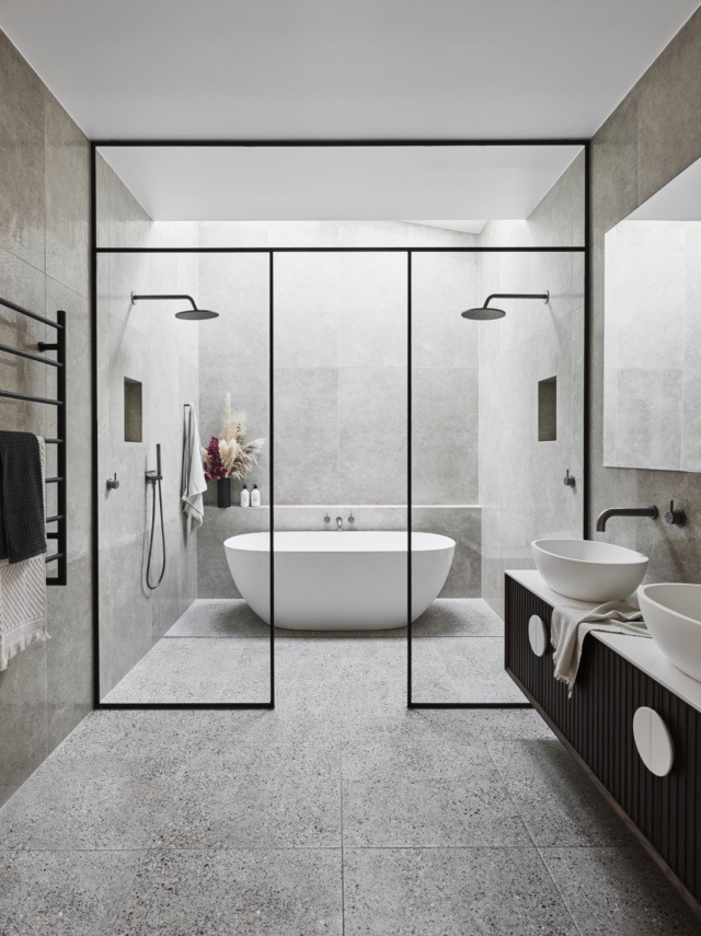 Ex Blockheads Alisa & Lysandra's latest super luxe reno