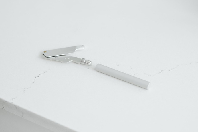 Angle Razor Review — Shaving never looked so good. minimalgoods