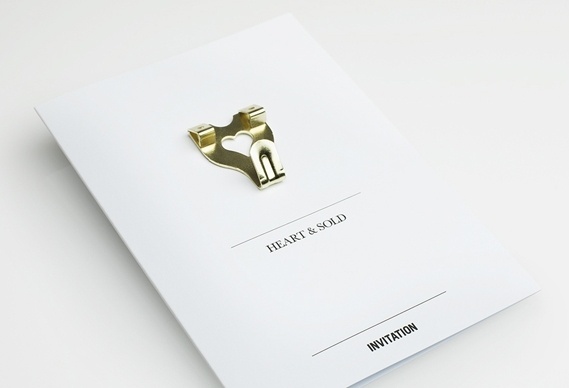 Google Reader (51) #heart #sold #frame #invitation #exhibition #hanging