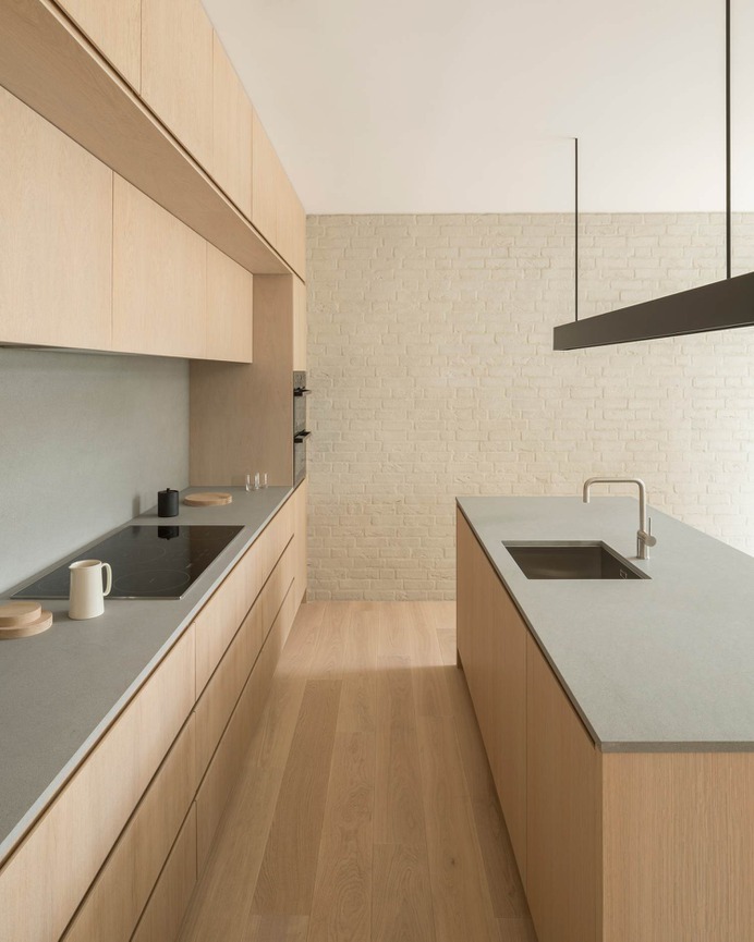 Dollis Hill Avenue by Thomas-McBrien Architects