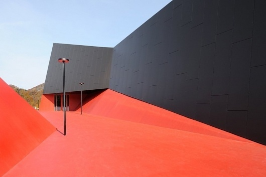 enota: podcetrtek sports hall #amazing #skateboarding #skate #architecture #spot