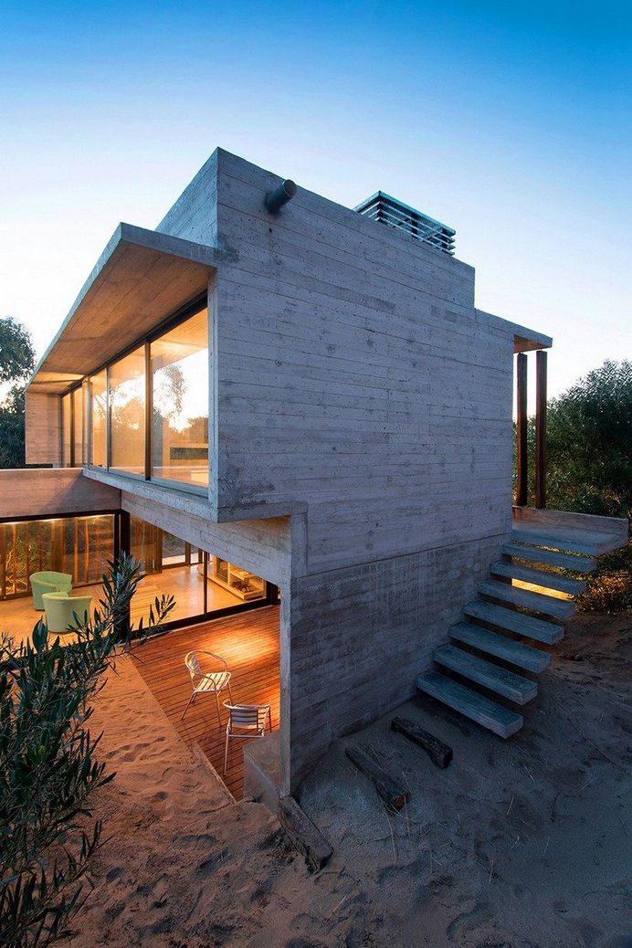Concrete Weekend Retreat in Buenos Aires, Argentina 15