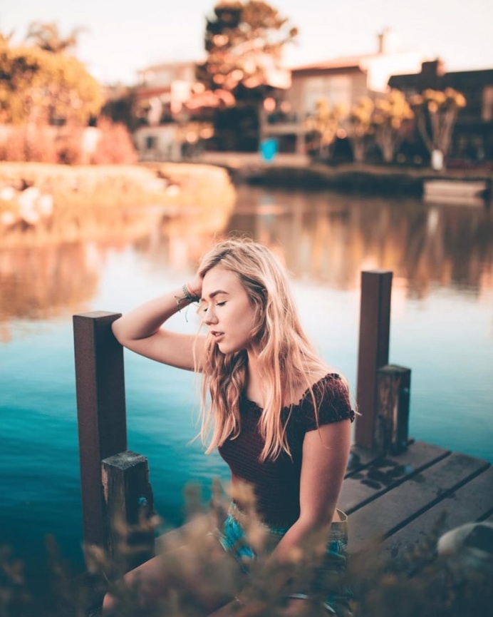 Gorgeous Lifestyle Portrait Photography by Renz Gonzaga