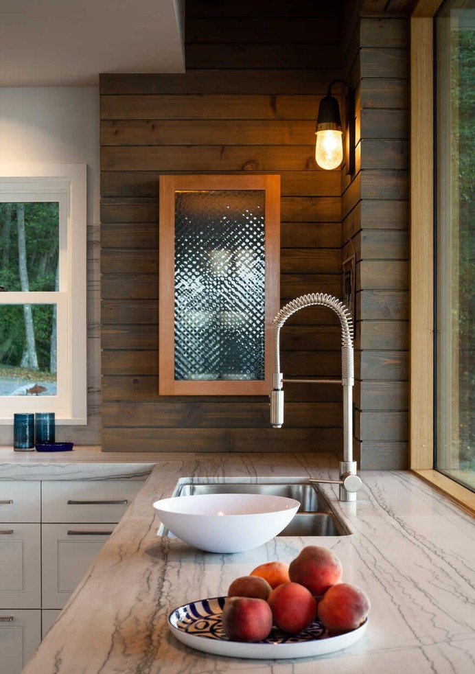 Outward Bound, a Renovated Waterfront Retreat by Heliotrope Architects