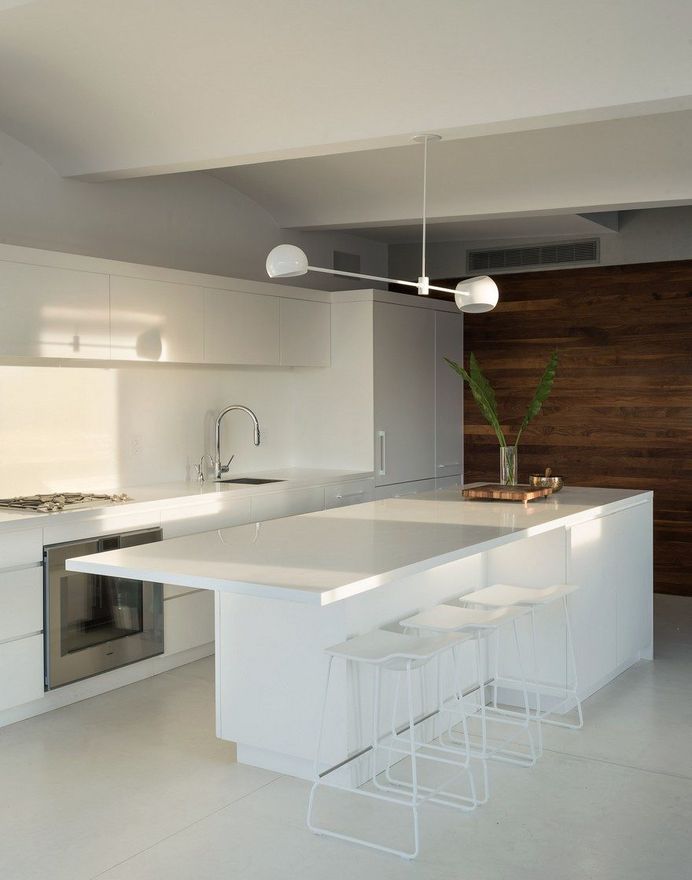 West Village Penthouse Renovated and Reconfigured as an Open and Airy Home 3