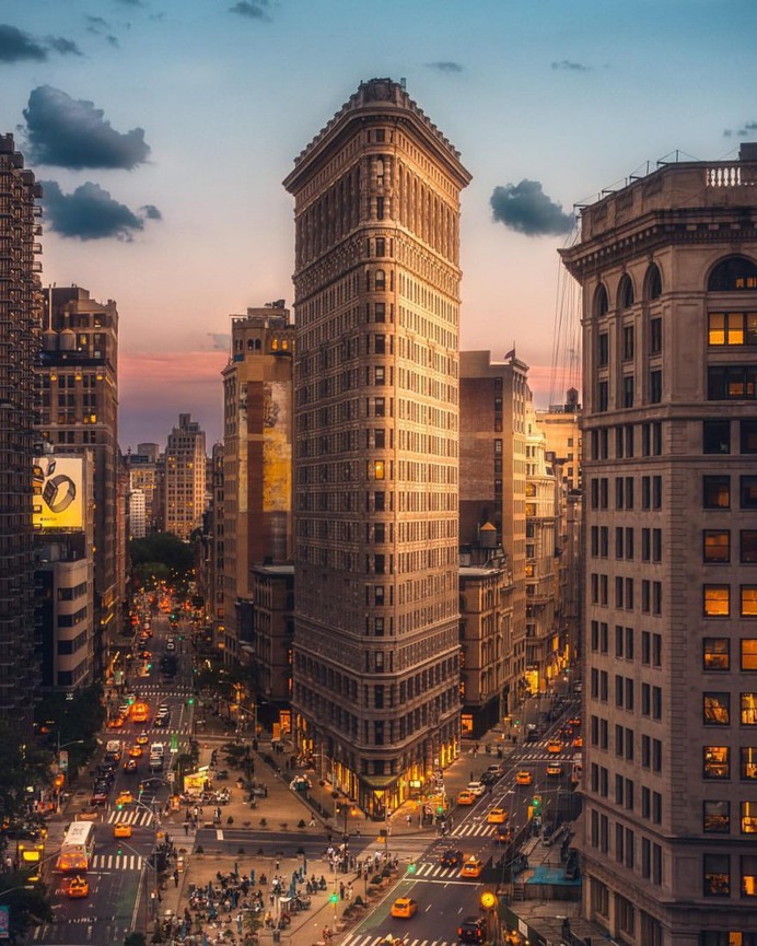 Stunning New York Street Photography by Bart Blachnio