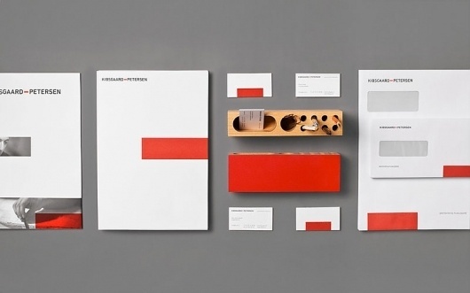 Graphic-ExchanGE - a selection of graphic projects - Page2RSS #red #branding #pop #identity #colour