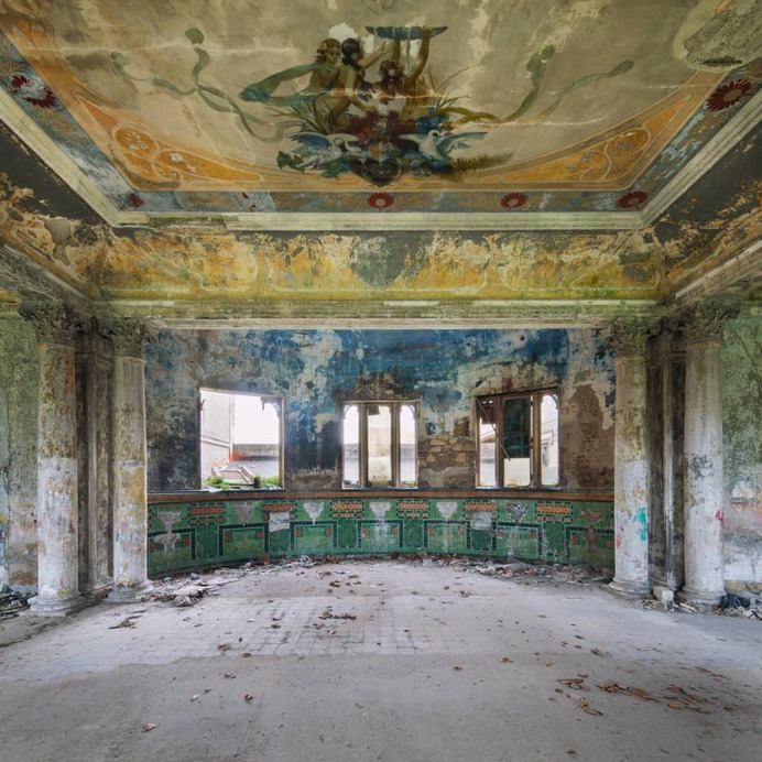 Nicola Bertellotti Captures Unexpected and Abandoned Places Worldwide