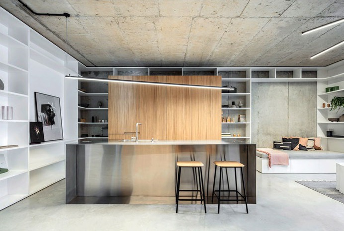 Toledano+Architects Use Very Few Materials to Enhance the Feeling of Open Space - InteriorZine