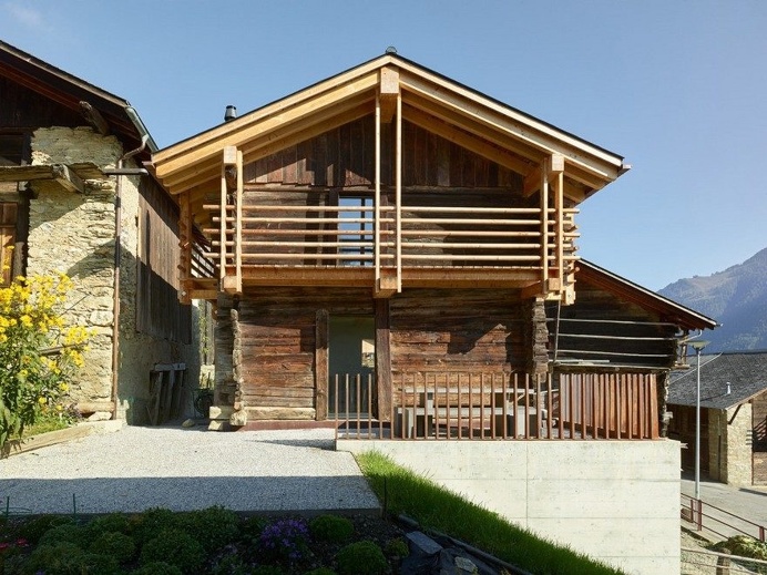 Savioz Fabrizzi Architectes Convert a Former Hayloft Barn into a Holiday Home 2