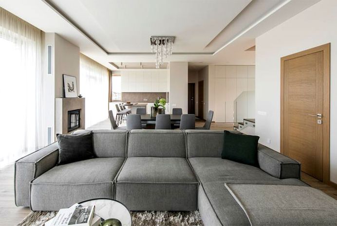 Classic Modern Home With A Sense Of Traditional Elegance by Interdio - InteriorZine #decor #interior #home
