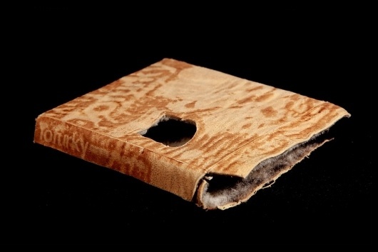 Graphic Discharge #packaging #vegan