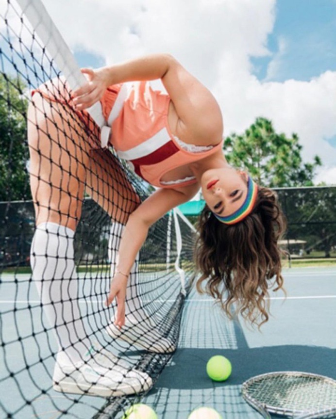 Colorful and Vibrant Lifestyle Portraits by Sandy Windham