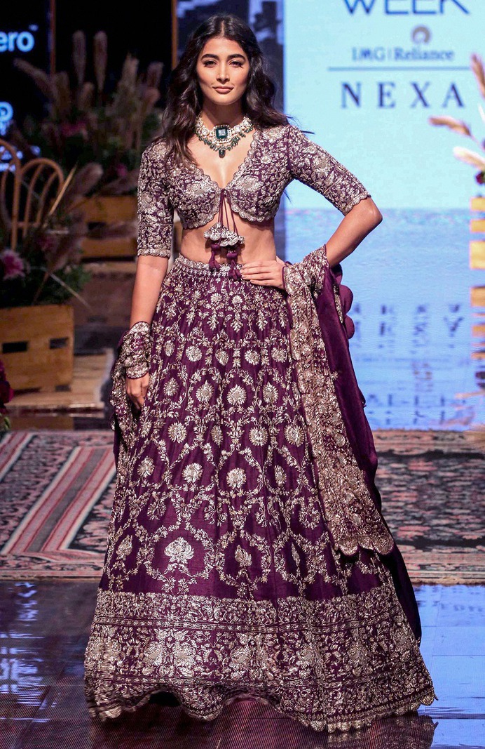 Lakme Fashion Week Summer/Resort 2020: 20 Years LAKMÉ Fashion Week And Overview Wedding Dresses From #LakmeFashionWeek 2019