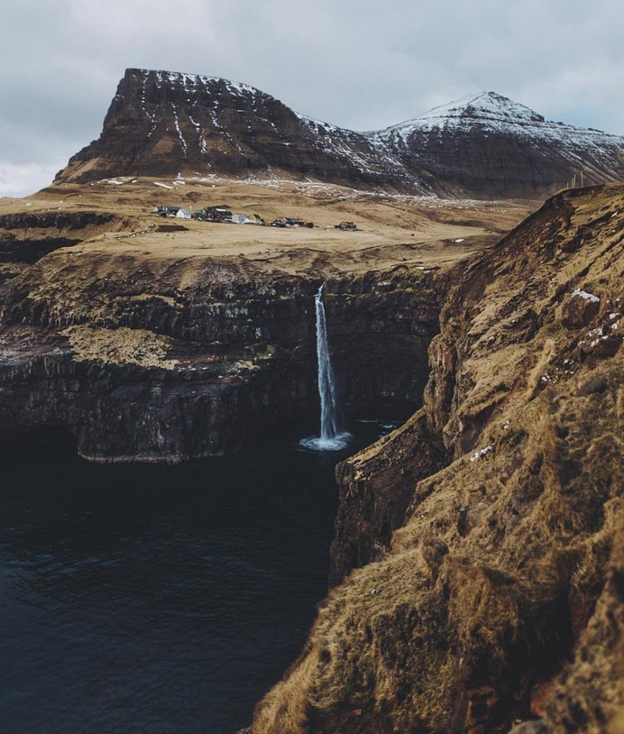 Moody Adventure and Landscape Photography by Silvan Schlegel