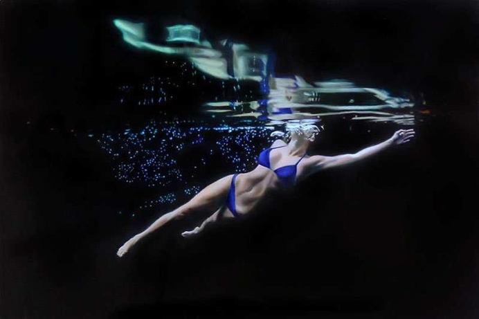 Hyperrealistic Underwater Paintings by Matt Story