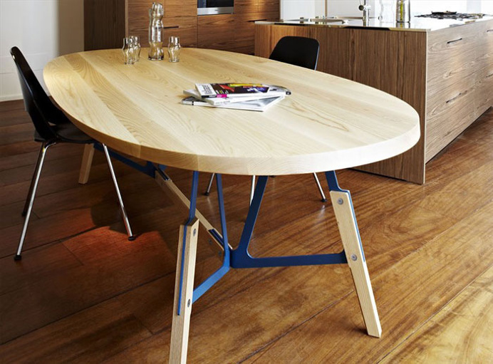 Stammtisch Table by Alfredo Häberli