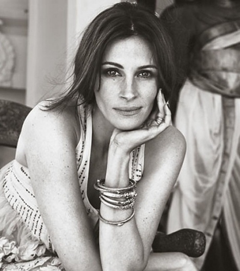 Elle-August-2010-(2).jpg (JPEG Image, 532x600 pixels) - Scaled (96%) #photography #julia #roberts