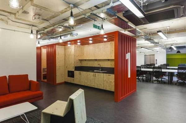 Google Campus, un garaje para crear sinergias entre start-ups » Blog del Diseño #kitchen #space