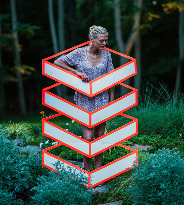 A Kinetic Sculpture Creates the Illusion of a Rotating HeadJanuary 29 #sculpture #illusion #geometric