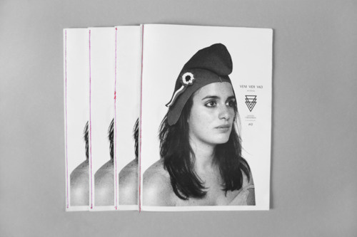 drapht #white #woman #black #hat #and #magazine