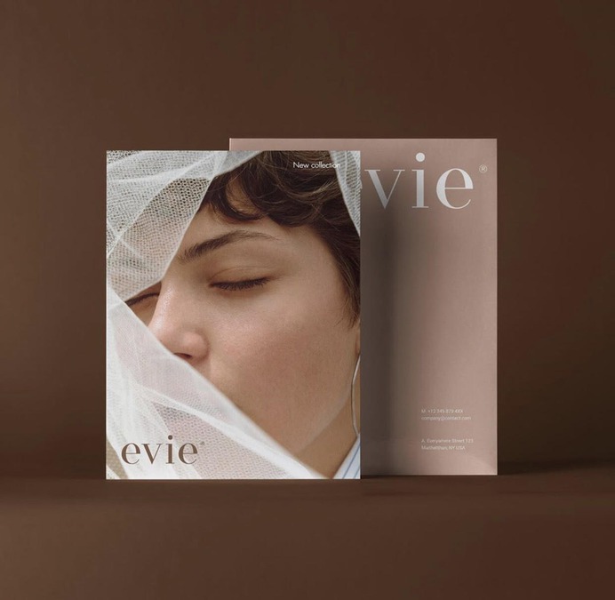 Brand Identity for "Evie" - Mindsparkle Mag Leandra Rexhepi designed the Brand Identity for the fashion brand "Evie". For the project she used a warm colour palette, centered around different tones of brown. #logo #packaging #identity #branding #design #color #photography #graphic #design #gallery #blog #project #mindsparkle #mag #beautiful #portfolio #designer