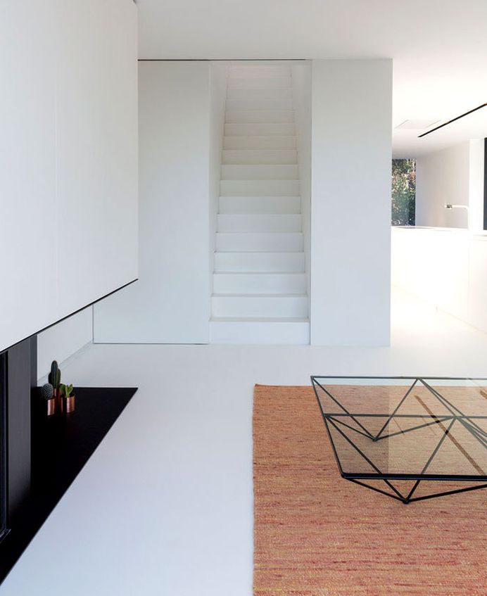 Modern Cube-Shaped House in Belgium - InteriorZine #architecture #house #home #decor #interior