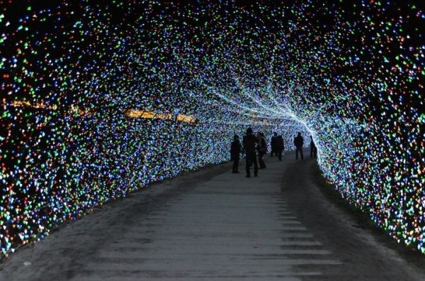Japans Tunnel of Lights 9 #tunnel #light #japan #installation