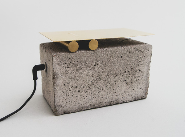 The Klangstasjon extracts sounds hidden in small metal objects. #concrete #minimalistic #klang #design #experimental #meditative #industrial #sound #minimal #brass #metal