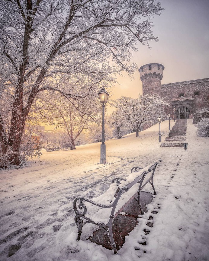 Beautiful Cityscapes and Street Photography by Krenn Imre